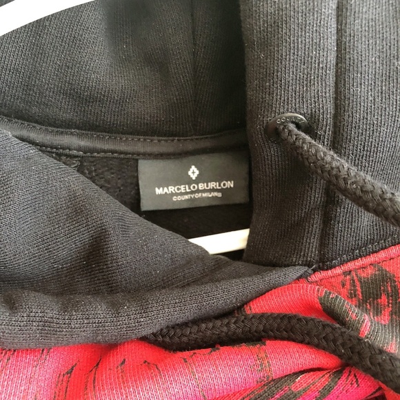 marcelo burlon - Picture 3 of 4